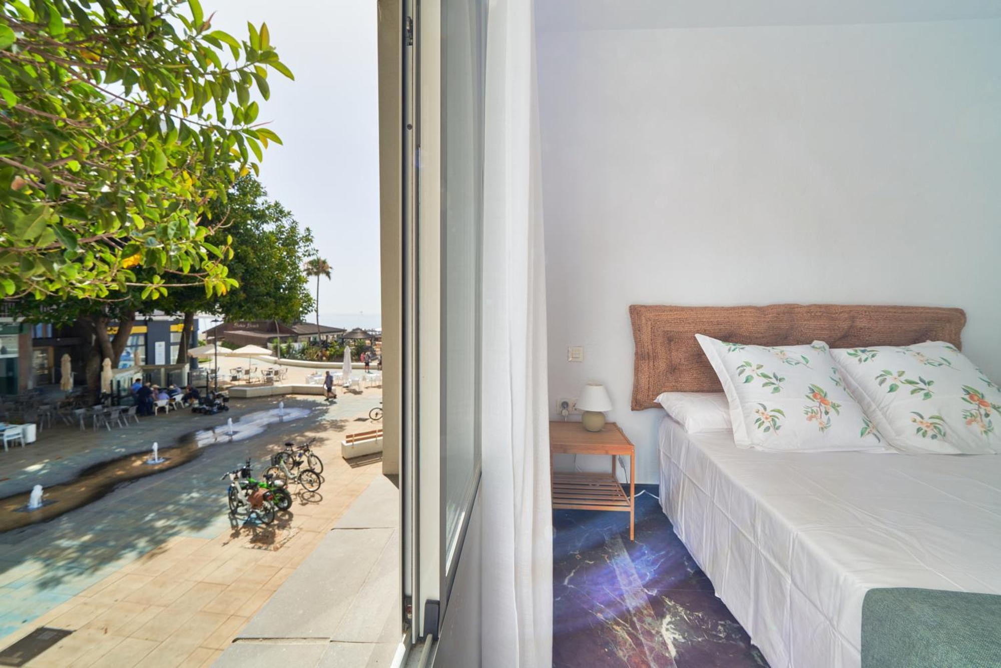 Estepona Beach Apartment Exteriör bild